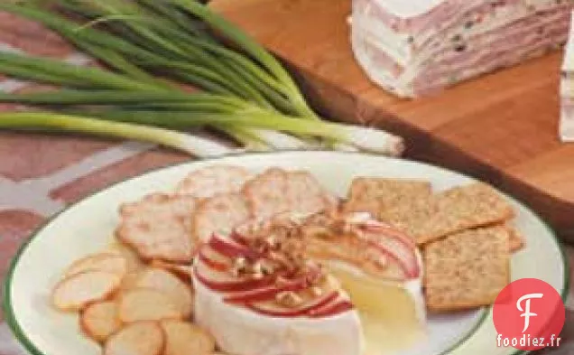 Brie avec Garniture aux Poires