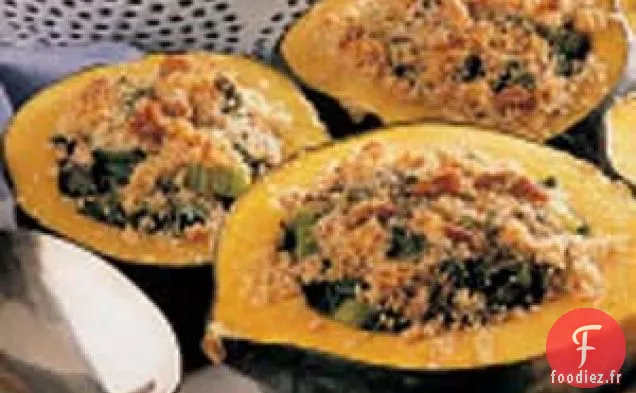 Courge Poivrée Farcie aux Épinards