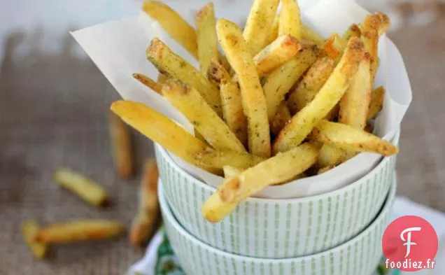 Frites à l'Ail Truffé et aux Herbes Vertes