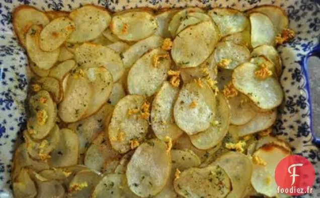 Fines Pommes De Terre au Four à l'Ail