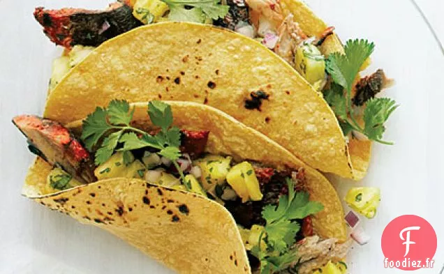 Tacos à la Sardine grillée avec Salsa à l'Achiote, au Citron Vert et à l'Ananas