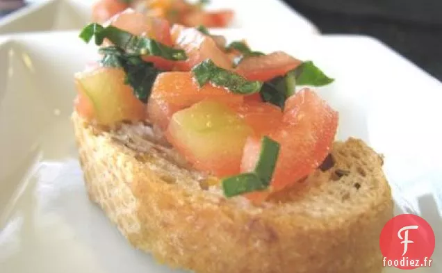 Bruschetta Rôtie À l'Ail aux Grains Entiers