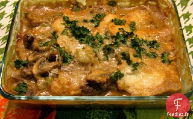 Casserole De Poulet, Champignons Et Poireaux