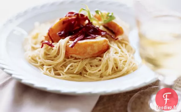 Capellini de Homard à la Crème de Poireaux et d'Estragon