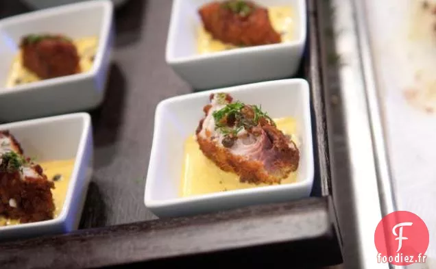 Chips de Pain plat Town House® Mahi Mahi en Croûte avec Aïoli à l'Aneth au Curry