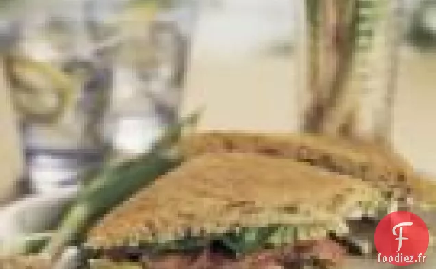 Petits Poireaux Grillés, Sandwichs À L'Ail Vert Et À L'Agneau Rôti