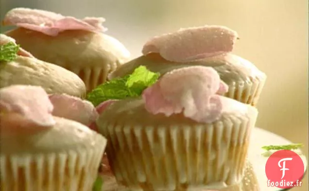 Gâteaux et glaçage au thé au xérès