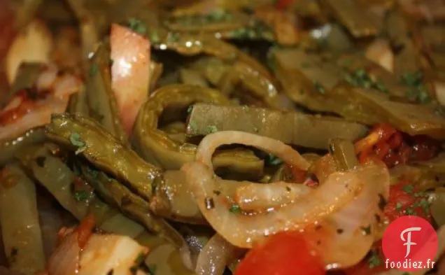 Remplissage De Tacos De Cactus (nopales En Ensalada)