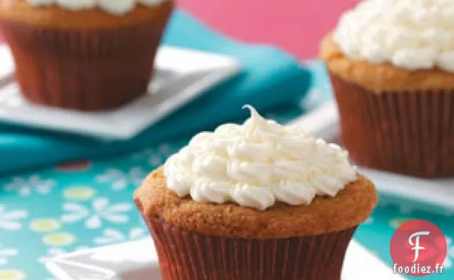 Cupcakes rosés à la rhubarbe