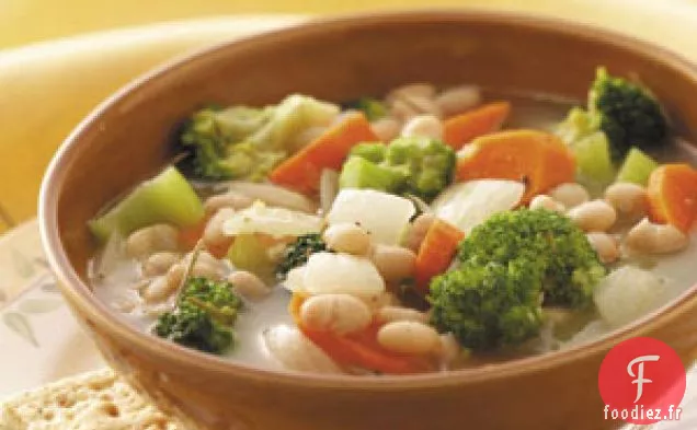 Soupe aux légumes et aux haricots