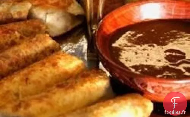 Rouleaux aux œufs au cheesesteak