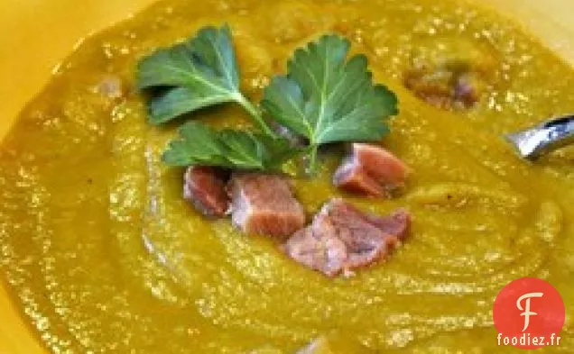 Soupe de dinde fumée aux pois cassés