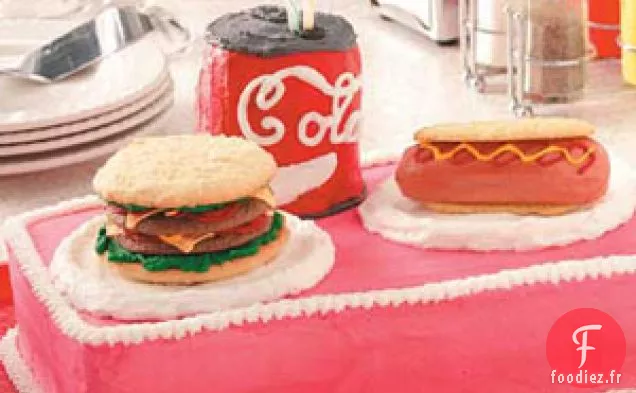 Gâteau burger et hot-dog