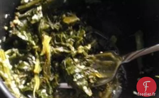 Feuilles de moutarde d'inspiration asiatique