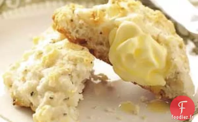 Biscuits à la crème sure aux herbes