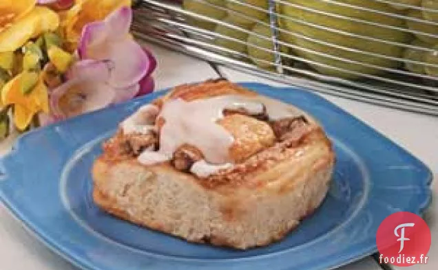 Petits pains aux raisins et à la cannelle