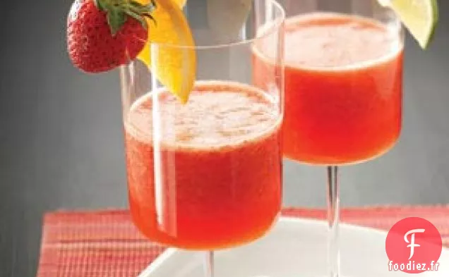 Punch de fête aux fraises