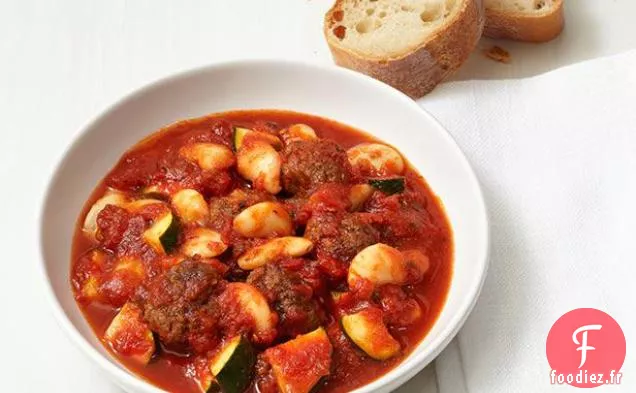 Ragoût de boulettes de viande à la grecque