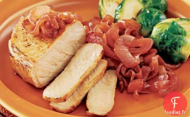 Côtelettes de Porc Saumurées à la Bière et Marmelade d'Oignons