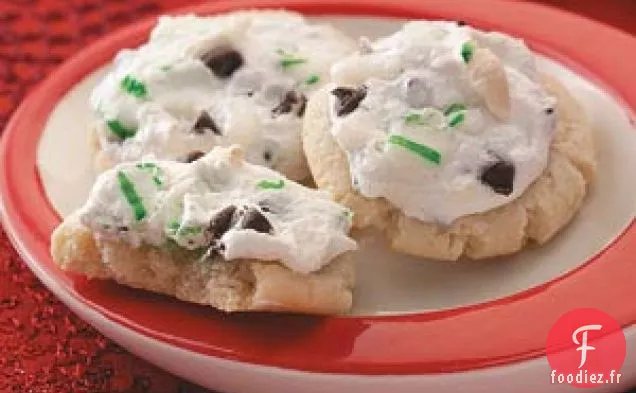 Nuages de meringue à la menthe poivrée