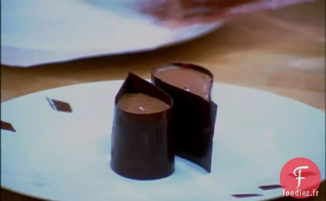 Mousse au chocolat en colliers