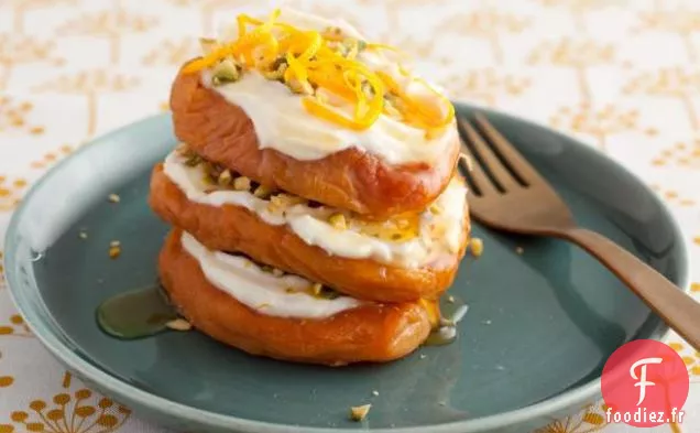 Napoléons aux pêches et au chèvre