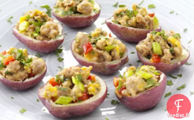 Pommes de terre rouges farcies aux saucisses
