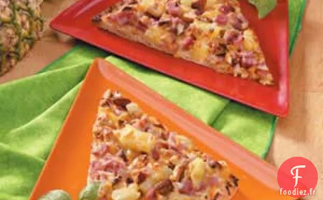 Pizza à l'ananas et au bacon
