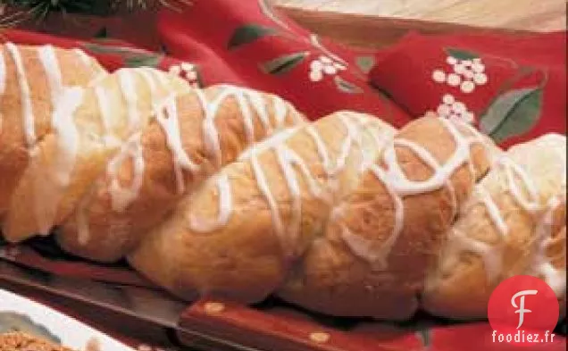 Torsades de pain aux fruits