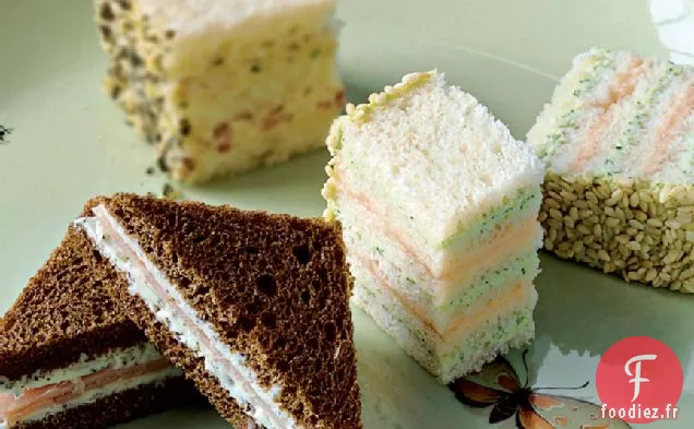 Sandwichs au Saumon Fumé et aux Oignons Verts