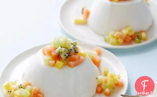 Panna Cotta à la noix de coco et aux fruits tropicaux