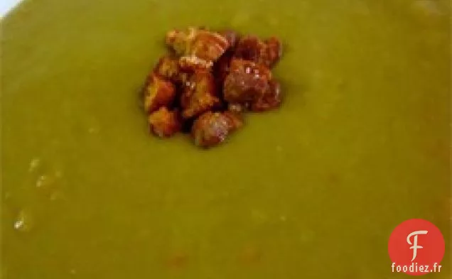 Soupe aux pois cassés et poitrine de porc