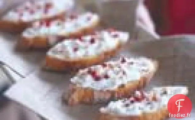 Toasts Au Fromage De Chèvre Et À L'Échalote