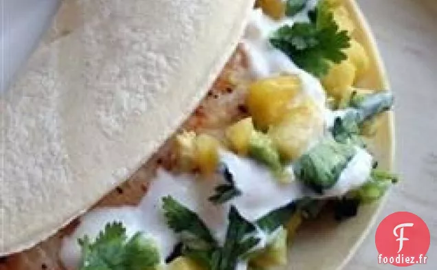 Tacos Mahi Mahi Doux Avec Vinaigrette Au Gingembre Et au citron vert