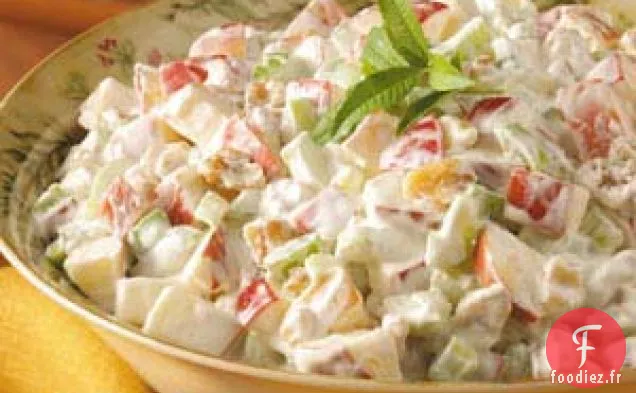 Salade Waldorf à la crème fouettée