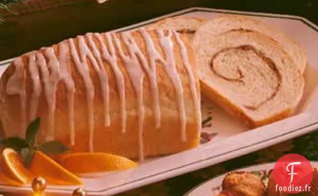 Pain à l'orange et à la cannelle