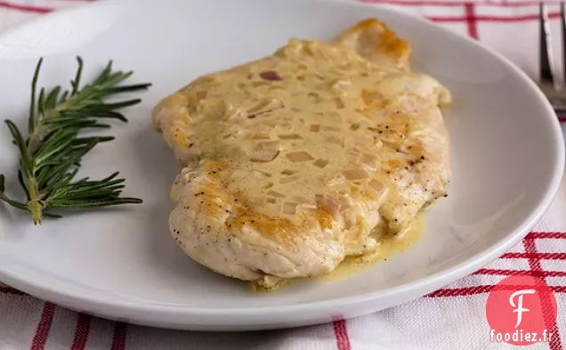 Poulet À La Sauce Crémeuse De Dijon