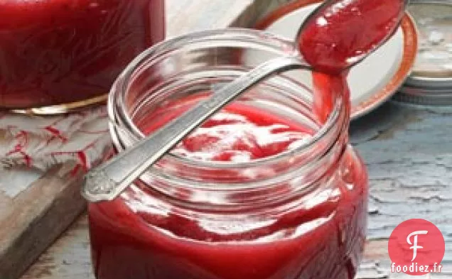 Sauce aux pommes et aux canneberges