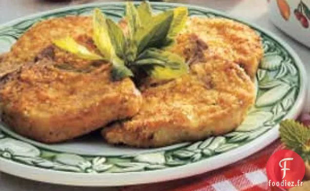 Côtelettes de porc panées à la dijonnaise