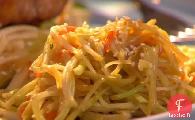 Salade de brocoli asiatique sautée