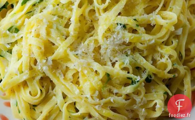 Spaghetti Au Citron Et À L'Huile D'Olive