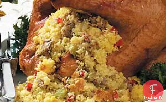 Dinde farcie au pain de saucisses et de maïs