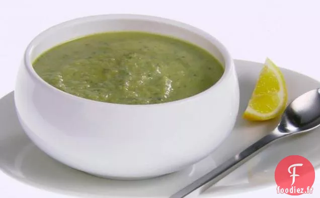 Soupe d'artichauts à la menthe fraîche