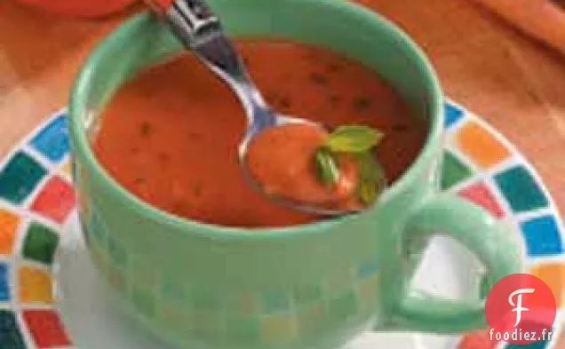Soupe de tomates et basilic