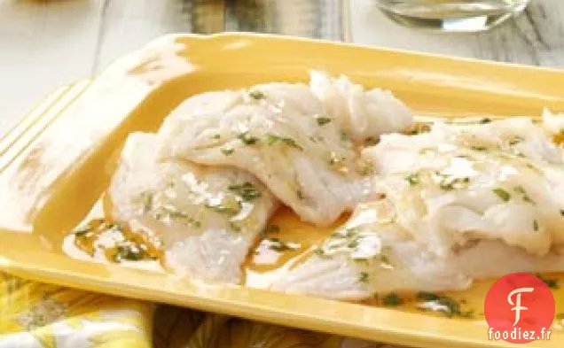 Poisson grillé à la sauce à l'estragon