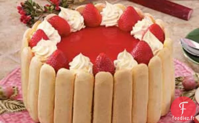 Tarte à la rhubarbe et aux fraises