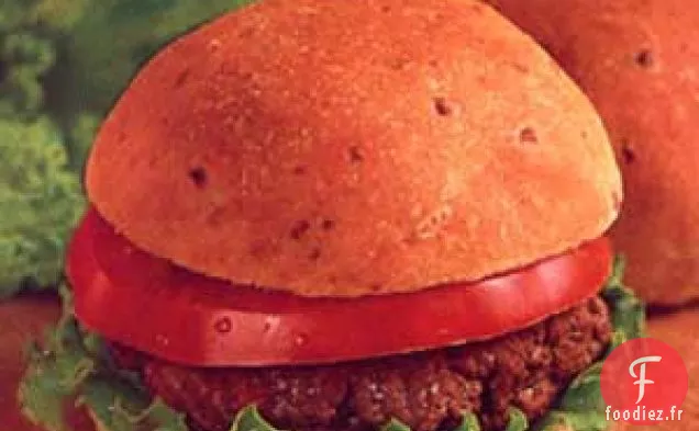 Petits pains à hamburger au fromage et à l'oignon
