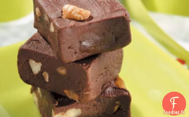 Fudge au caramel et aux noix de pécan