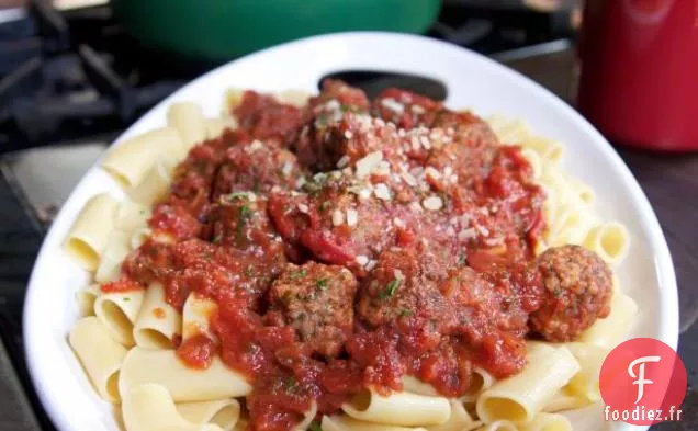 Rigatoni et boulettes de viande