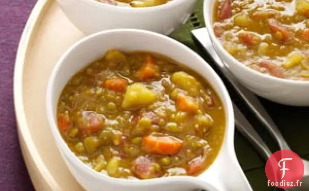 Soupe de pois cassés épicée